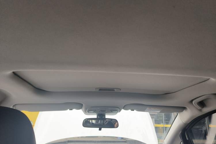 Used Geely Auto Vision X3 2021 PRO 1.5L CVT Deluxe Model