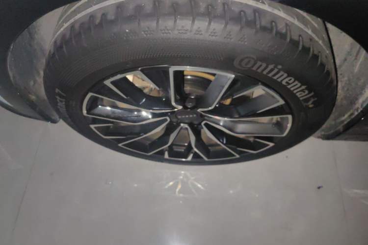 Used Zeekr 7X 2025 75 kWh Rear-Wheel Drive Intelligent Driving Version
