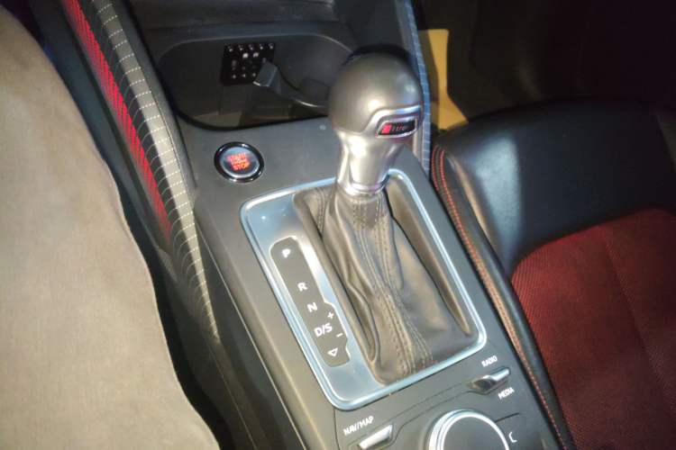 Used Audi Q2L 2018 35 TFSI Fashion Dynamic Version China V Emission Standard
