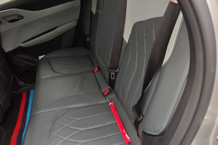 Used Changan UNI-Z New Energy 2024 Blue Whale Smart Electric iDD 125km Excellence Model