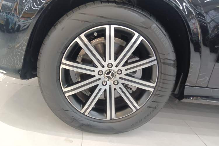 Used Mercedes-Benz GLE 2025 GLE 350 4MATIC Stylish Model
