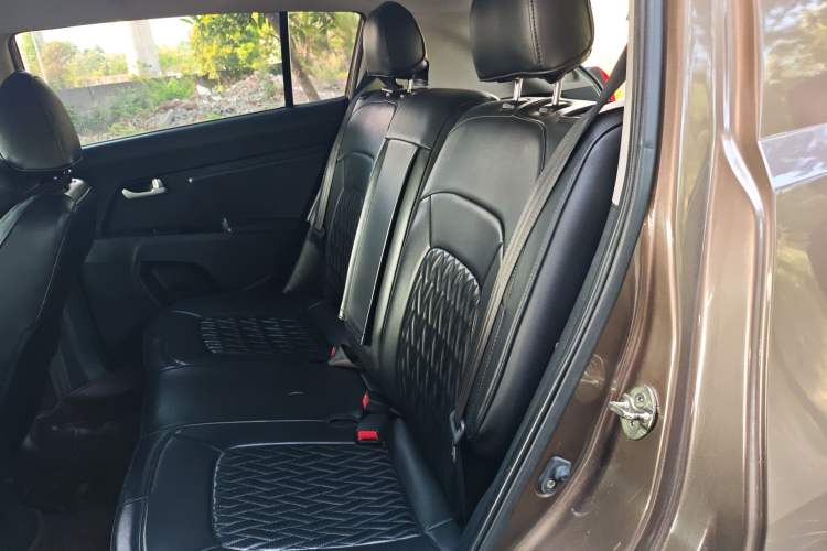 Used Kia Sportage R 2015 2.0L Automatic Two-Wheel Drive GL
