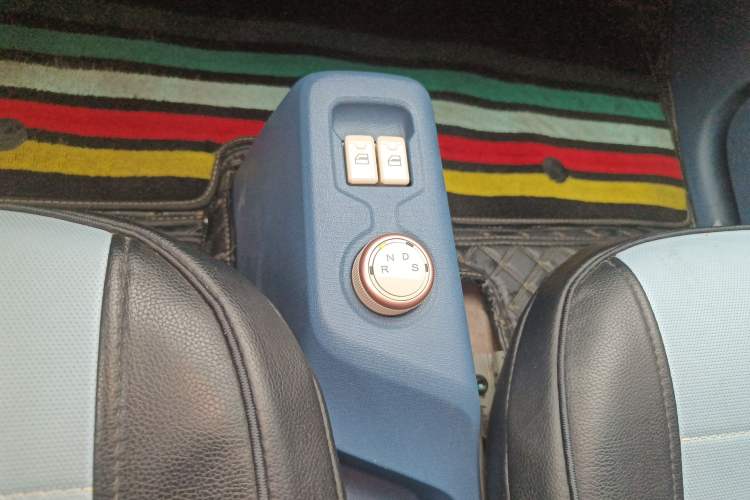 Used Dongfeng Fengon MINIEV 2022 Candy-Style Lollipop Gear Lever