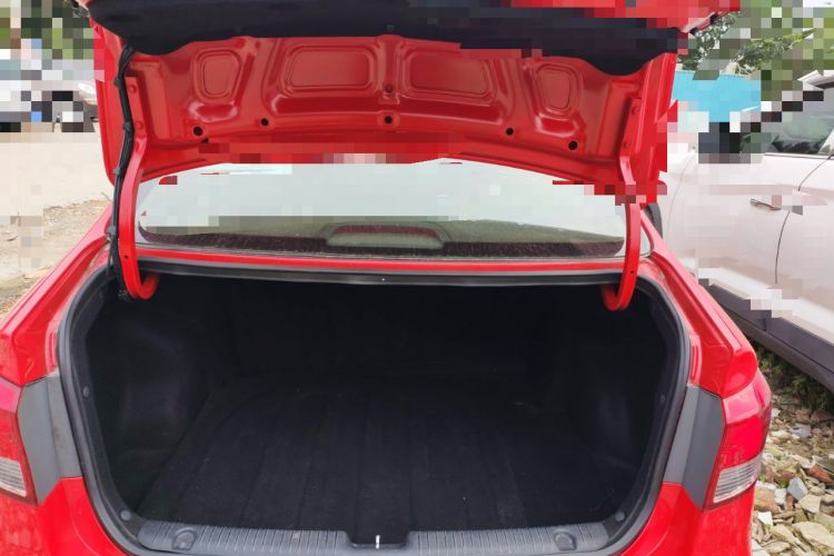 Used Kia K2 2015 Sedan 1.4L MT GLS Trunk