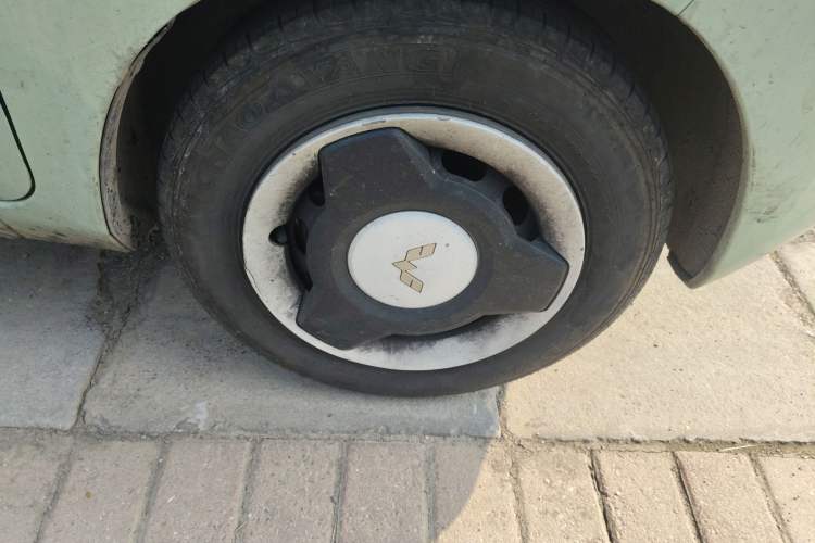 Used Wuling Hongguang MINIEV 2022 Macaron Premium Model – Lithium Iron Phosphate