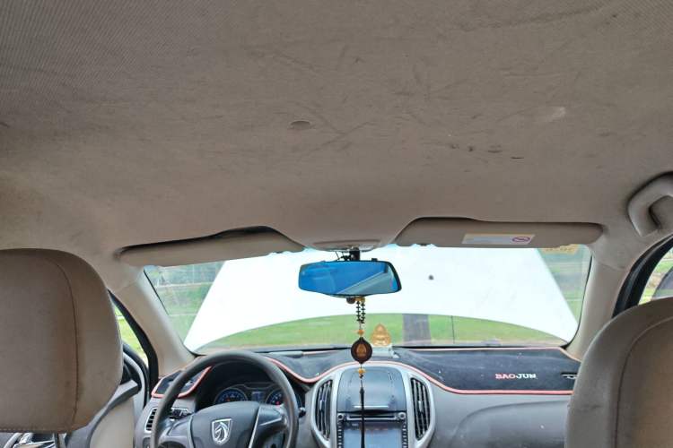 Used Baojun 630 2014 1.5L manual Comfort trim level Headliner
