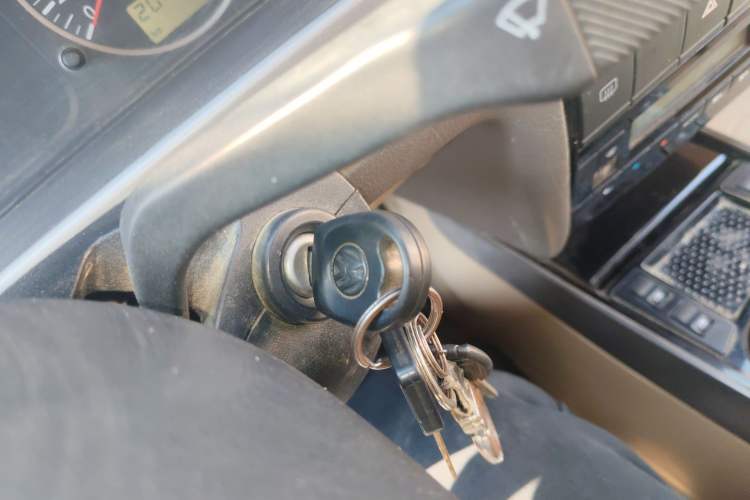 Used Volkswagen Santana Vista 2008 1.8L Manual Sishang Model Vehicle Key