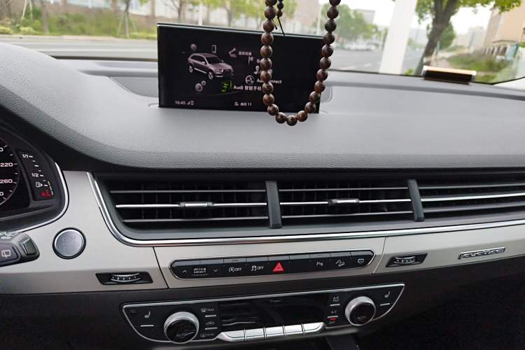 Used Audi Q7 2016 40 TFSI S line Sport Edition
