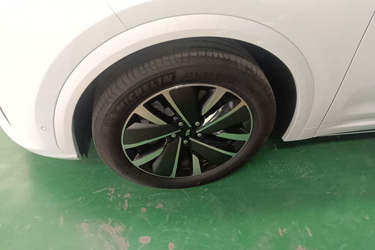 Used Li Auto L7 2025 Max Smart Refresh Edition Left Front Wheel Hub