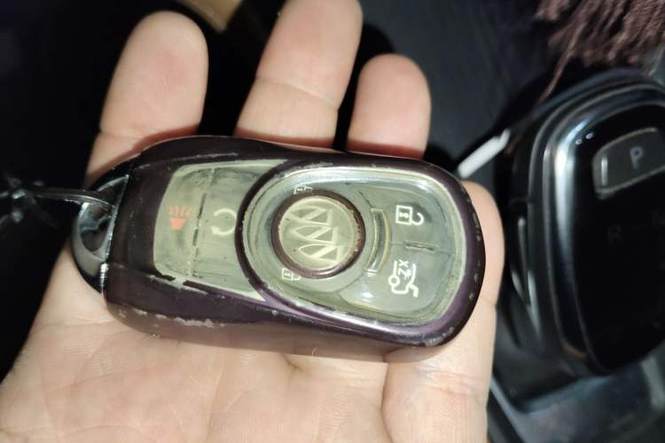 Used Buick LaCrosse 2018 28T Elite Edition
