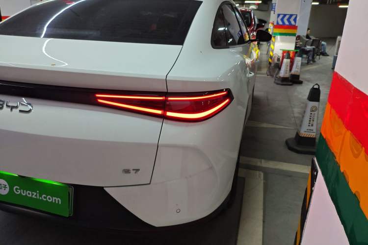 Used BYD e7 2025 Model 520 Smart Mobility Edition
