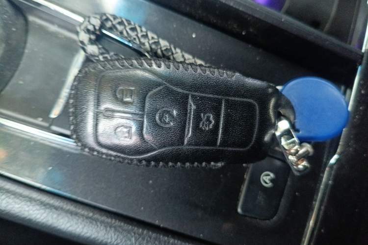 Used Ford Taurus 2017 EcoBoost 245 Fashion Edition
