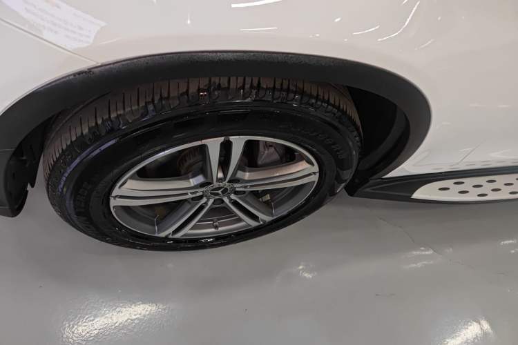 Used Mercedes-Benz GLC 2020 GLC 260 L 4MATIC Luxury Model
