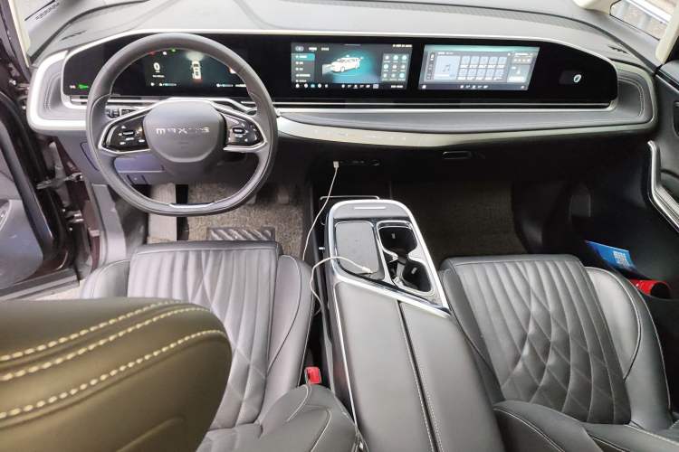 Used SAIC MAXUS G90 2022 2.0T Galaxy Seven-Seater Version
