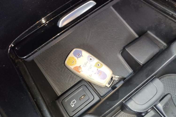 Used Mercedes-Benz A-Class 2021 A 200 L Sport Sedan Fashion Model
