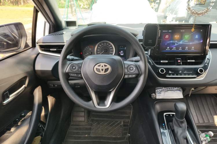 Used Toyota Levin 2019 185T CVT Luxury Edition China VI Standard Steering Wheel