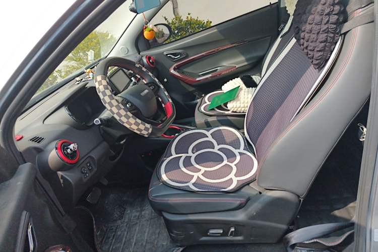 Used Chery Little Ant 2022 Sweet Pink Edition Full-Sugar Version Lithium Iron Phosphate 30 kW 301 km