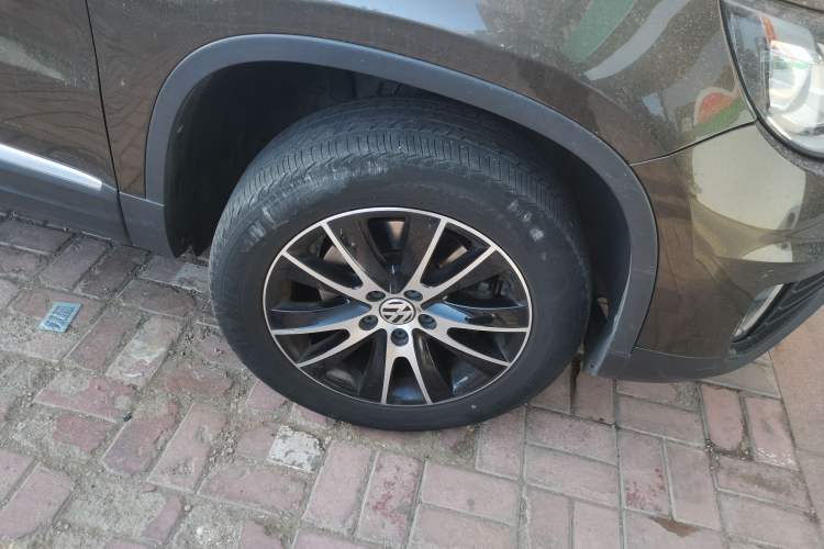 Used Volkswagen Tiguan L 2016 300TSI Automatic Two-Wheel Drive Luxury Edition