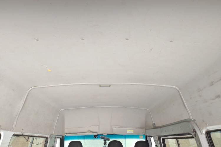 Used Iveco Daily 2017 2.5T A35 Passenger Van 5-7 Seats Model 47Z5 Headliner