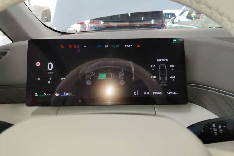 Used Wey Gaoshan 2025 Four-Wheel Drive Alpine 8
