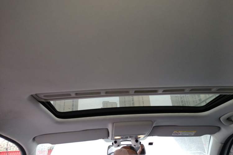 Used Volkswagen Lavida 2017 1.6L Automatic Comfort Edition
