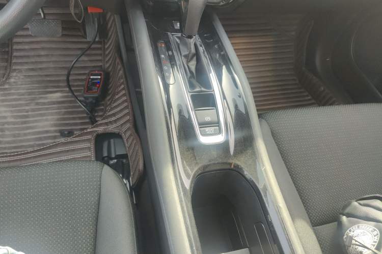 Used Honda Vezel 2020 1.5L CVT Elite Edition
