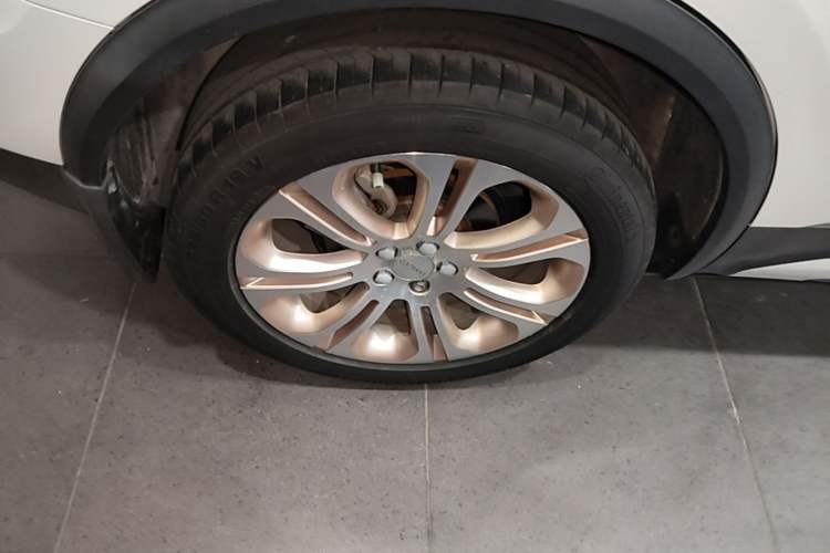 Used Lynk & Co 01 2017 2.0T Two-Wheel Drive Pro Edition
