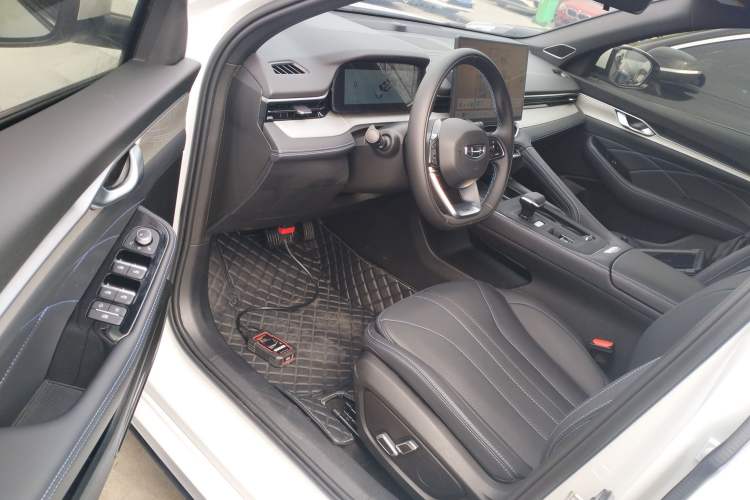 Used Geely Auto Preface 2025 Dongfang Yao 1.5TD Kunlun Edition