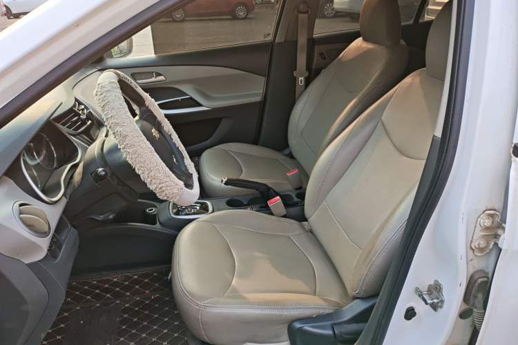 Used Chevrolet Sail 2015 Sail 3 1.3L AMT Ideal Edition Left Front Seat