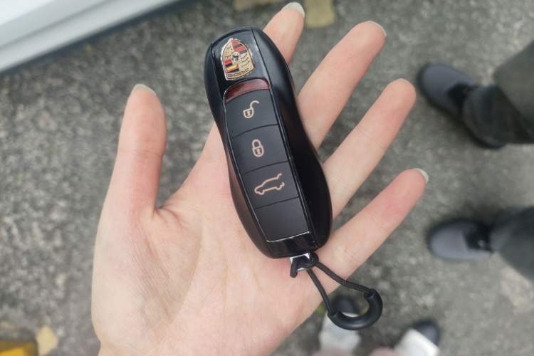 Used Porsche Macan 2017 Macan 2.0T Vehicle Key