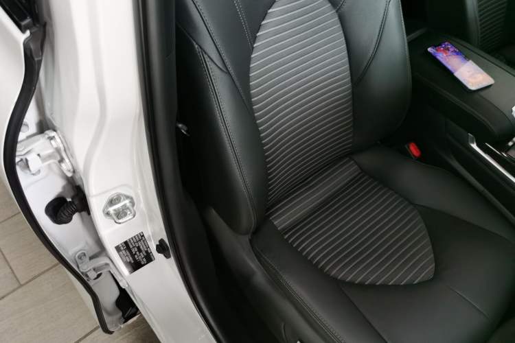 Used Toyota Crown Kluger 2023 2.5L HEV Four-Wheel Drive Luxury Edition Right Front Seat