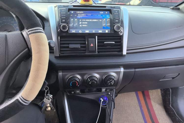 Used Toyota YARiS L Zhi Xuan 2014 1.3E Manual Charm Edition
