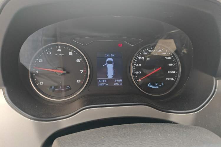 Used JAC Refine M4 2019 Business & Travel Series 2.0L Manual Speed Delivery Version China V Standard
