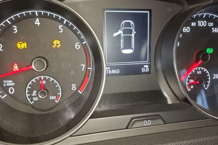 Used Volkswagen Golf 2016 230TSI Automatic Comfort Version
