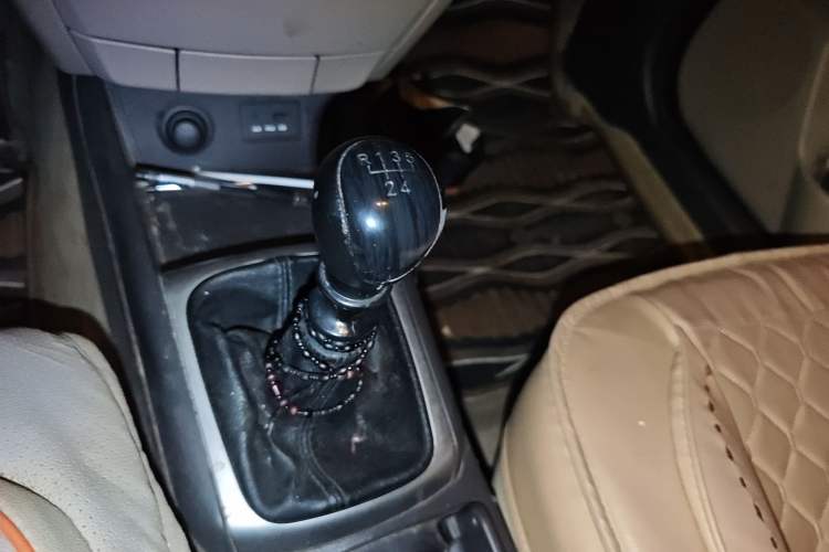 Used Hyundai Celesta 2011 1.6L Manual Luxury Model
