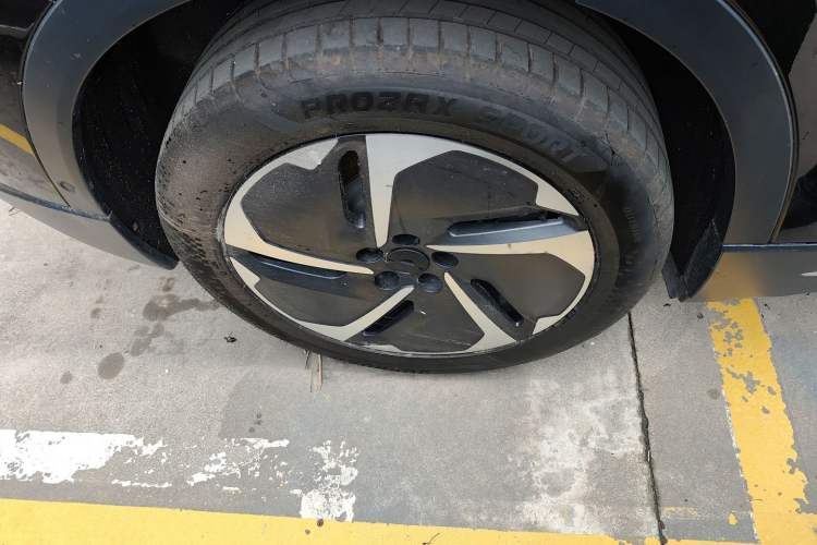 Used Nio ES6 2023 75 kWh
