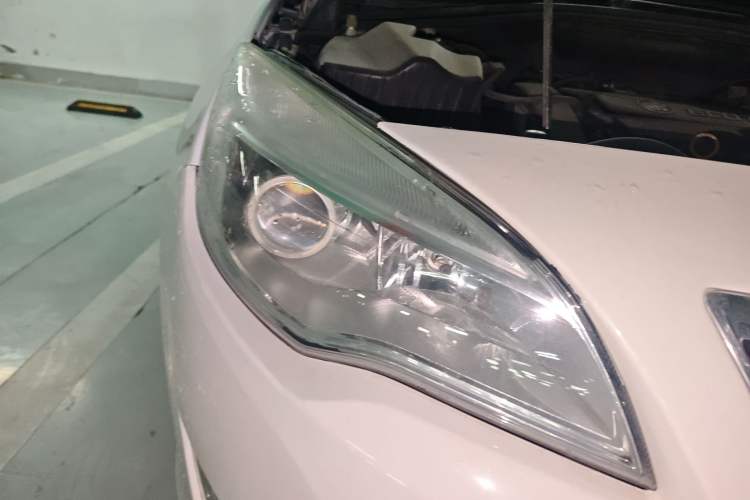 Used Buick GT 2013 XT 1.6L Automatic Fashion Edition