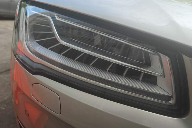 Used Audi A8 2014 A8L 45 TFSI quattro Luxury Model
