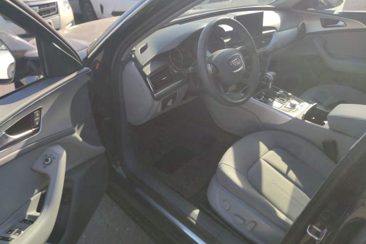 Used Audi A6L 2012 30 FSI Technology Edition Driver Seat