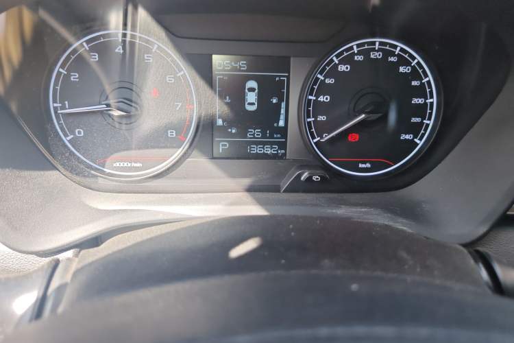 Used Geely Auto Vision X3 2021 PRO 1.5L CVT Deluxe Model
