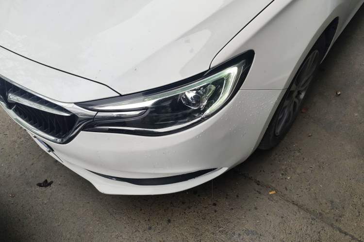 Used Buick GT 2021 Revised Version 1.3T Automatic Mild Hybrid Elite Edition Left Front Headlight