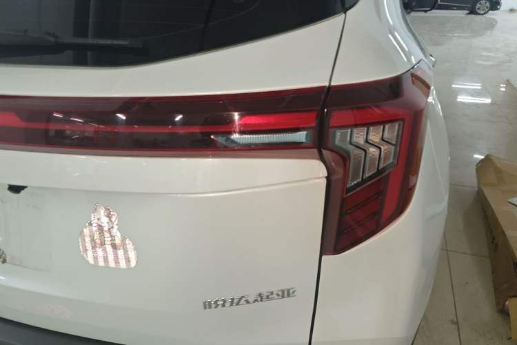 Used Kia Seltos 2023 1.5L CVT Luxury Edition
