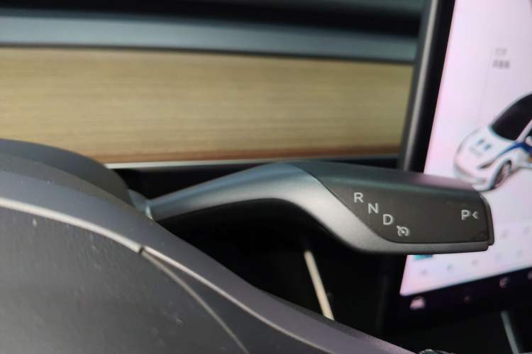 Used Tesla Model 3 2020 Revised Version Standard Range Rear-Wheel Drive – Upgraded Edition
