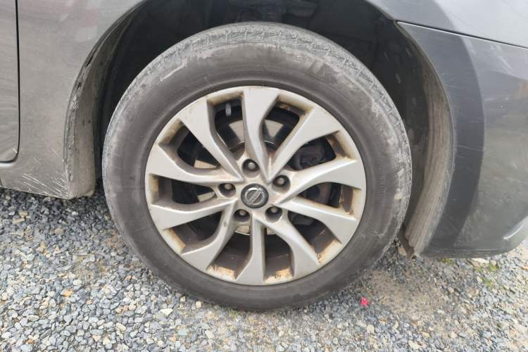 Used Nissan Sylphy 2021 Classic 1.6XL CVT Luxury Edition Right Front Wheel Hub