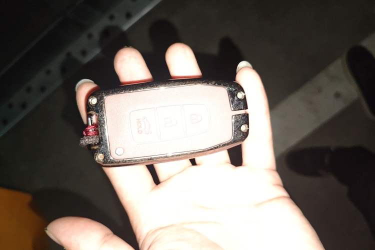 Used Hyundai ix35 2013 2.0L Automatic Two-Wheel Drive Smart GLS China IV Standard Vehicle Key