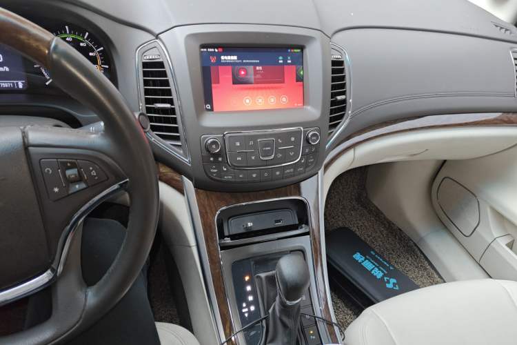 Used Roewe e950 2017 50T Hybrid Connected Executive Edition