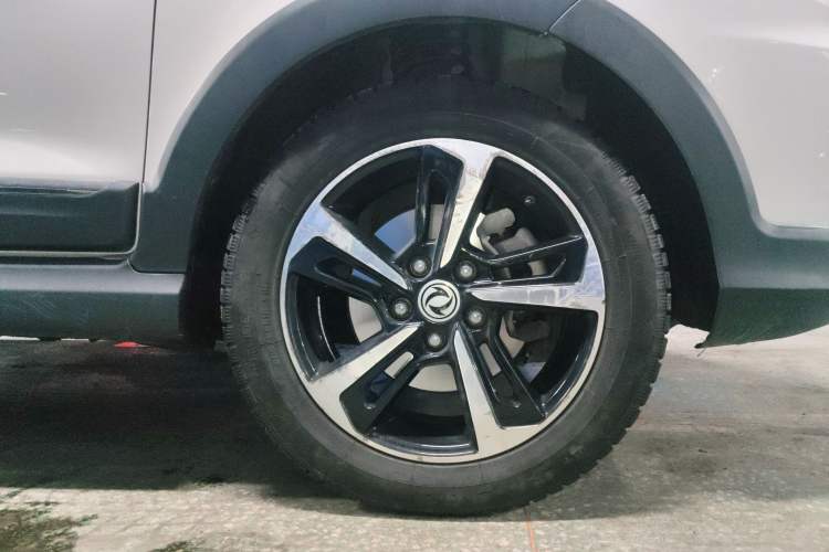 Used Dongfeng Fengon 370 2020 S370 1.5L CVT Luxury 7-Seater