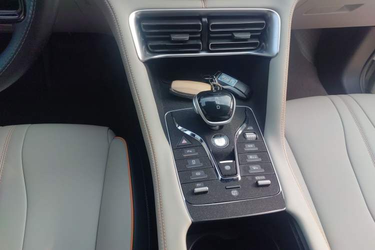 Used BYD Song PLUS New Energy 2021 DM-i 110KM Flagship Model
