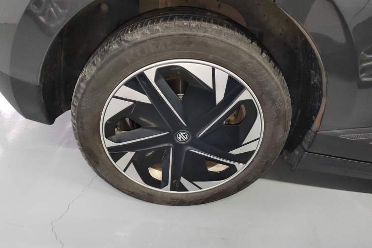 Used MG 4 EV 2023 415 km Range Sea-Faring Champion Edition Right Rear Wheel Hub