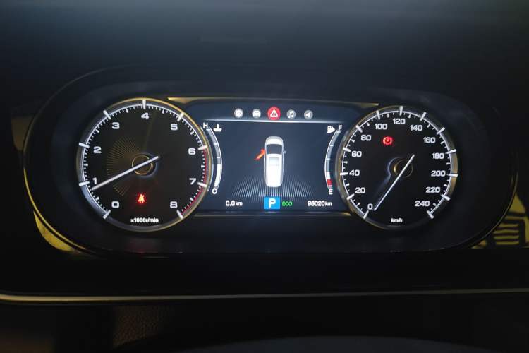 Used GAC Trumpchi M6 2019 270T DCT Luxury Edition (7-seater) China VI Instrument Cluster